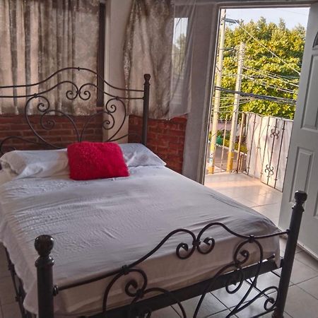Hotel La Laguna Текескитенго Екстериор снимка